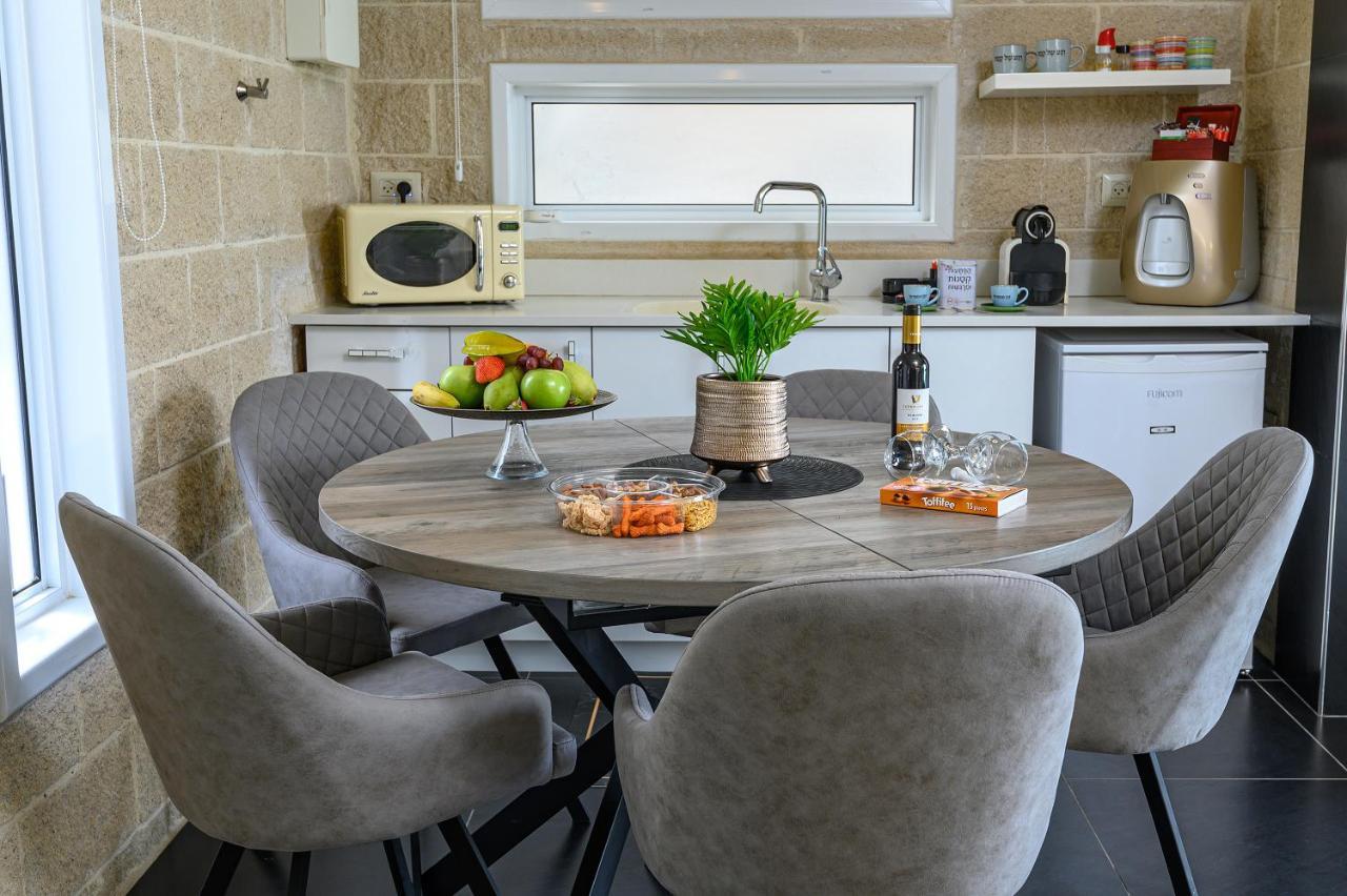 אחוזת מיא - סוויטות בוטיק על המים Villa Goren Exteriör bild